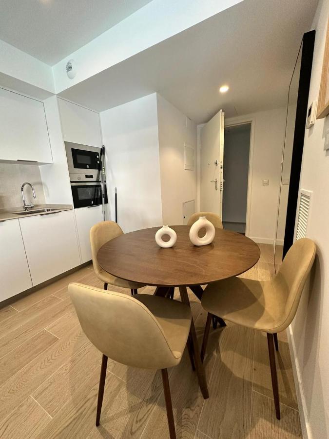 Castilla Luxury 2B Apartment Madrid Esterno foto